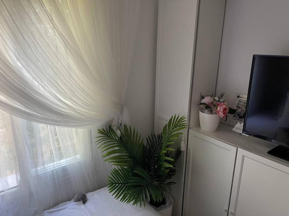 Luxury Room En Madrid Exteriör bild