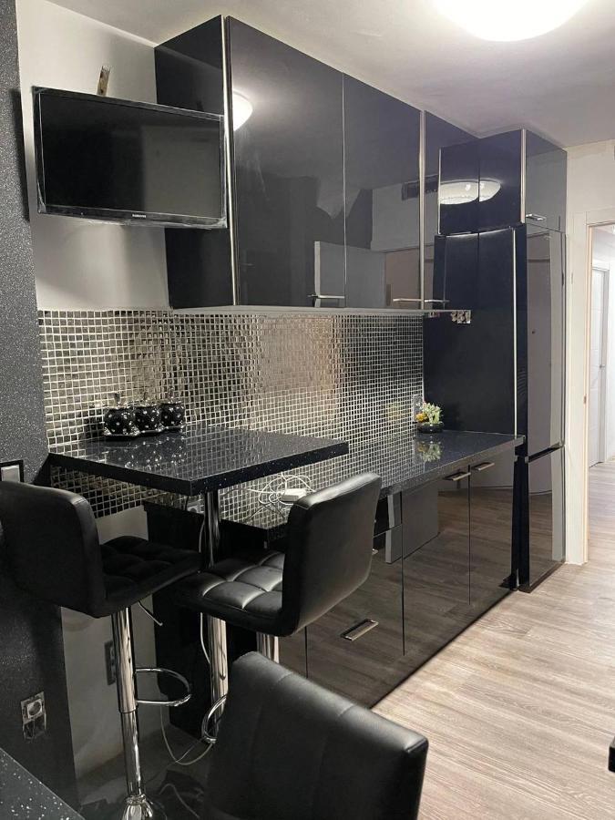 Luxury Room En Madrid Exteriör bild