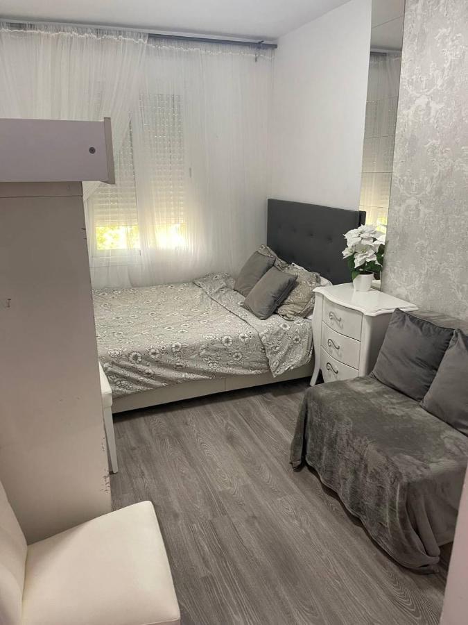 Luxury Room En Madrid Exteriör bild