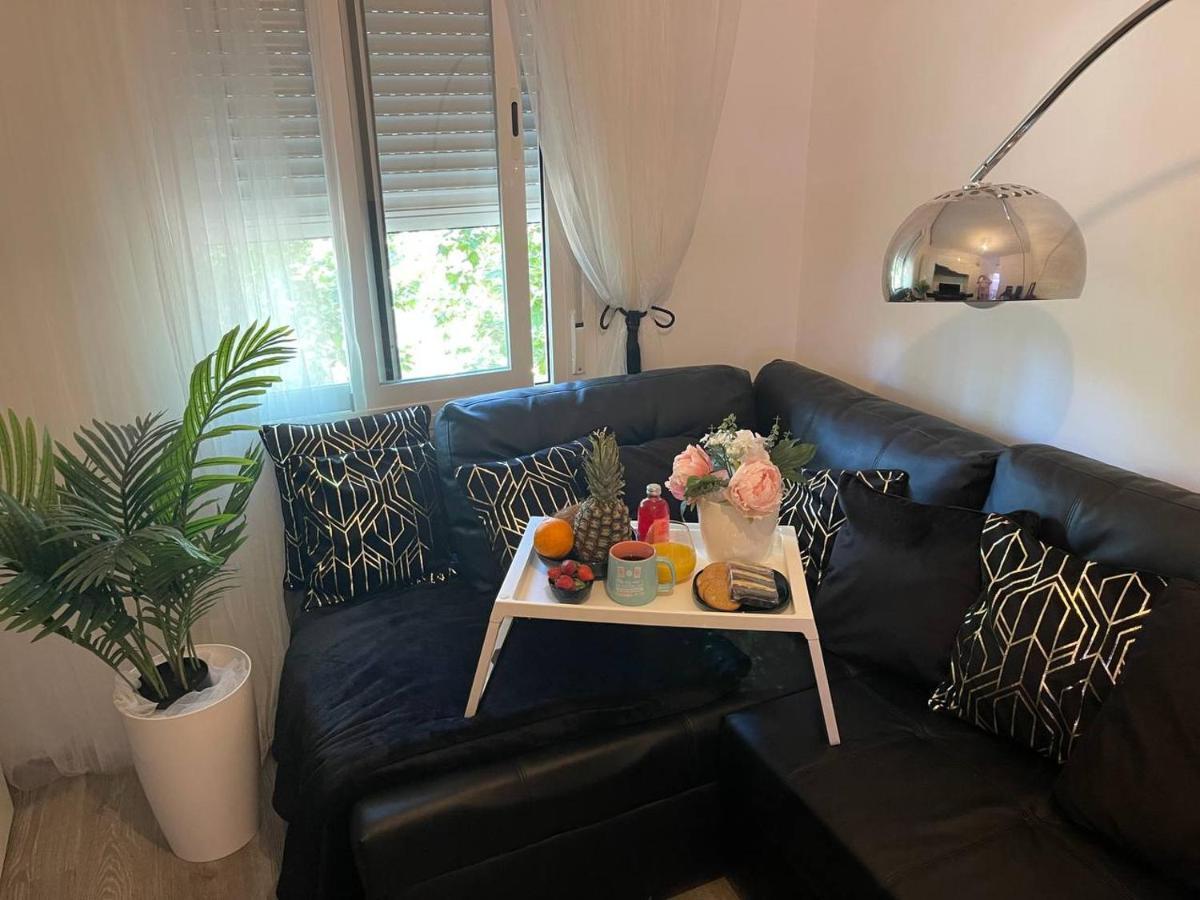 Luxury Room En Madrid Exteriör bild