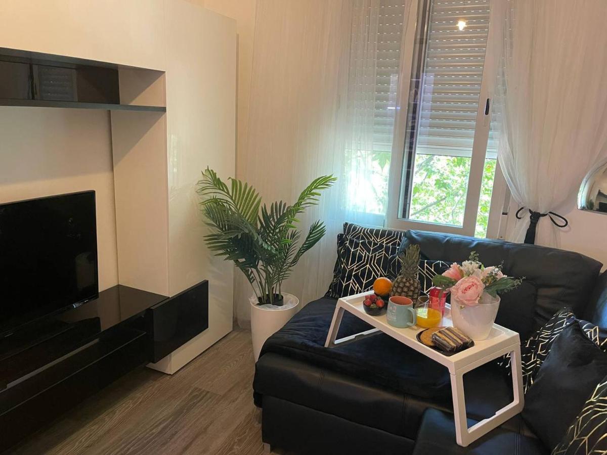 Luxury Room En Madrid Exteriör bild