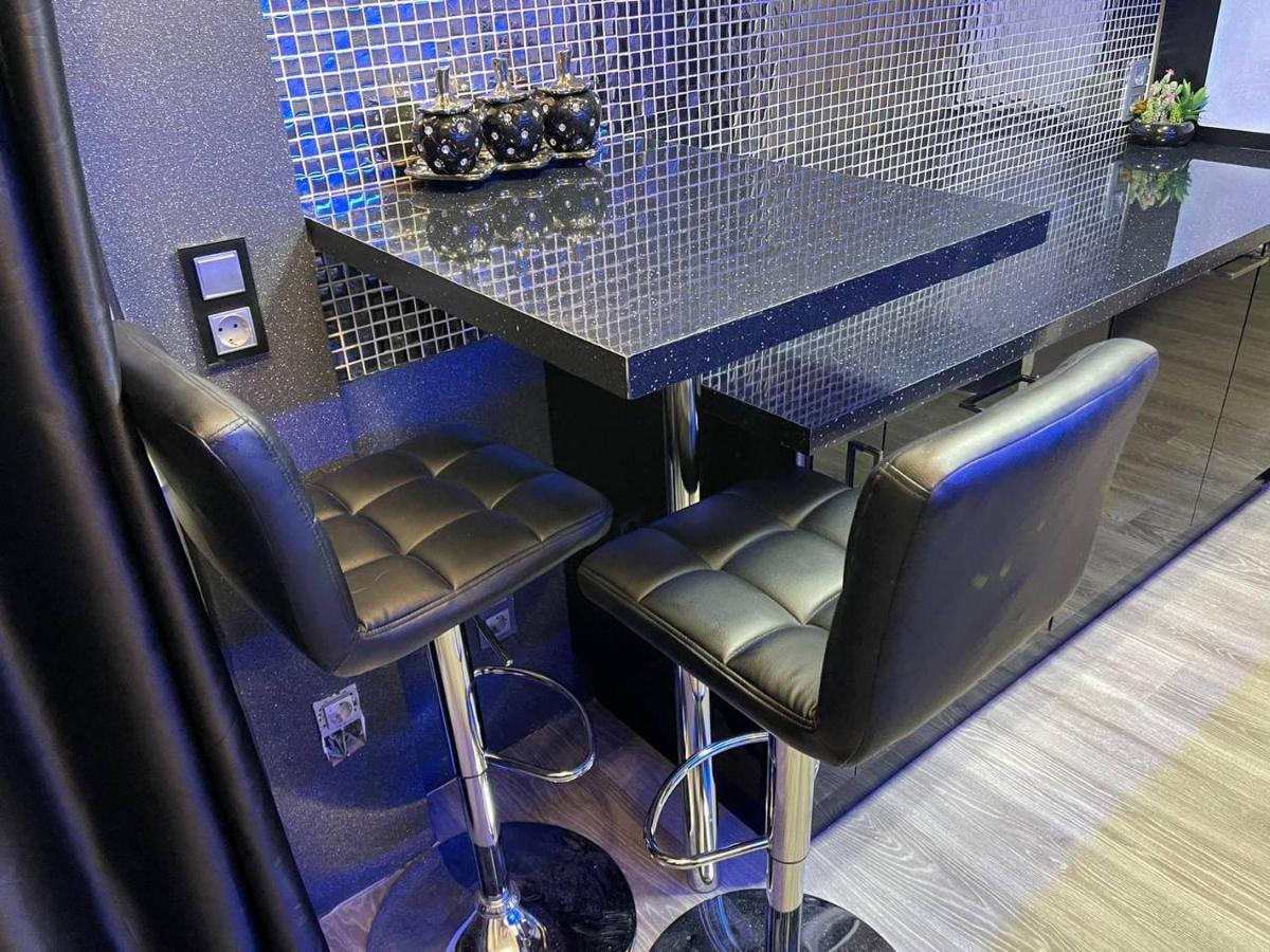 Luxury Room En Madrid Exteriör bild